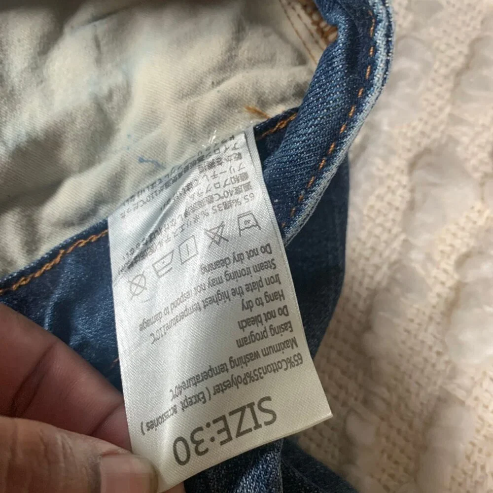 HARDLY EVER JEANS‎ JOGGERS SIZE 30 PAINT DISTRESSED STRAIGHT LEG